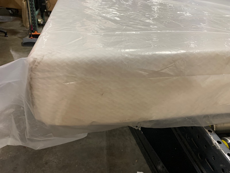 Photo 1 of king Mattress - 8 Inch Memory Foam With CertiPUR-US Certified for Cool Sleep & Pressure Relief, Washable Cover,
