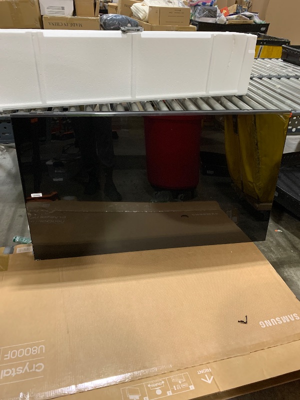 Photo 1 of Samsung 58-Inch Class Crystal UHD U8000F 4K Smart TV (2025 Model) Endless Free Content, Crystal Processor 4K, MetalStream Design, Knox Security, Alexa Built-in