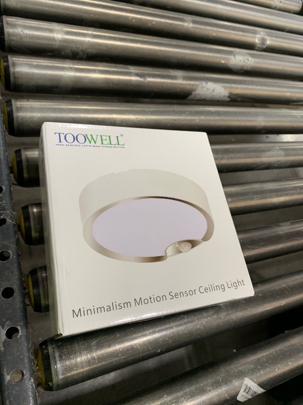Photo 1 of TOOWELL Motion Sensor Ceiling Light Battery Operated Indoor/Outdoor LED Ceiling Lights for Closet Hallway Pantry Laundry Stairs Garage Bathroom Shower Porch Shed Wall 400LM Motion Activated Light