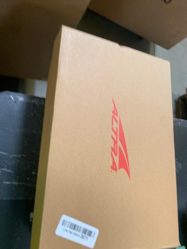 Photo 1 of ALTRA Men's Lone Peak 9 Waterproof Mid, Black, 9 US