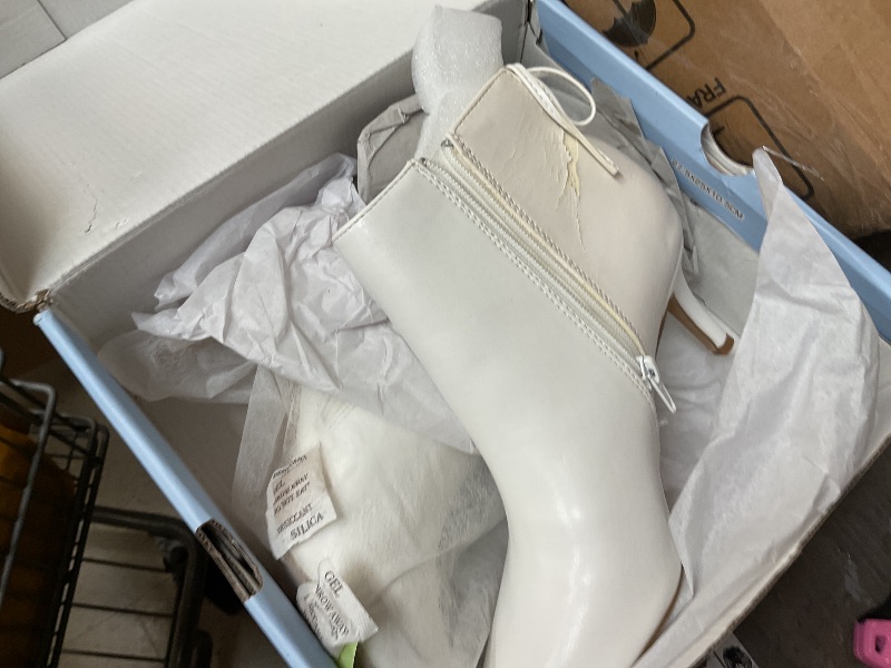 Photo 1 of **USED, DAMAGED** Womens Pointed Toe Heels Ankle Booties Kitten Stiletto Bowtie Strappy Fall Dress Boots Shoessize 7