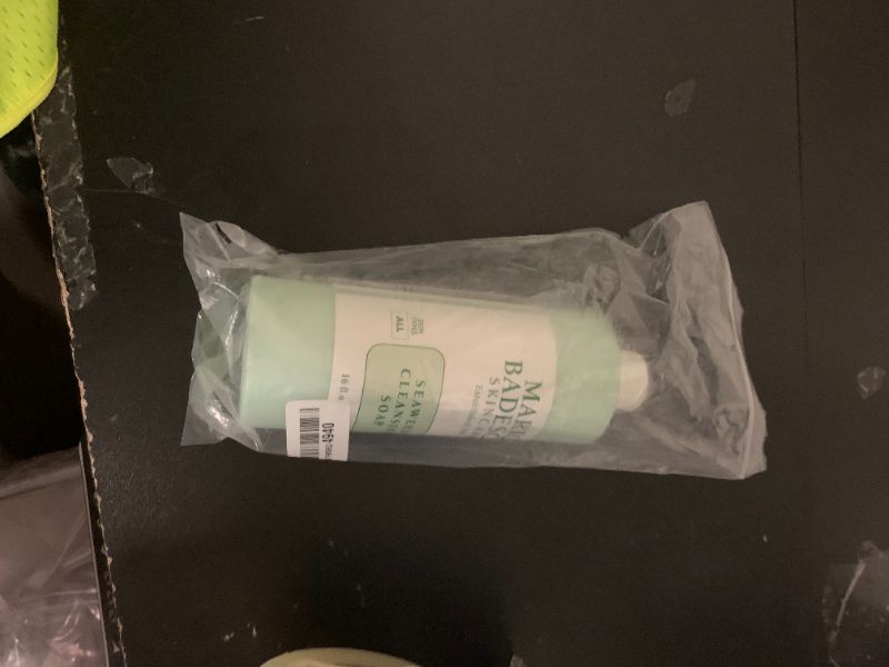 Photo 1 of **USED** Mario Badescu Seaweed Cleansing Soap for All Skin Types |Creamy Cleanser that Gently Exfoliates |Formulated with Seaweed Grains & Bladderwrack Extract| 16 FL OZ