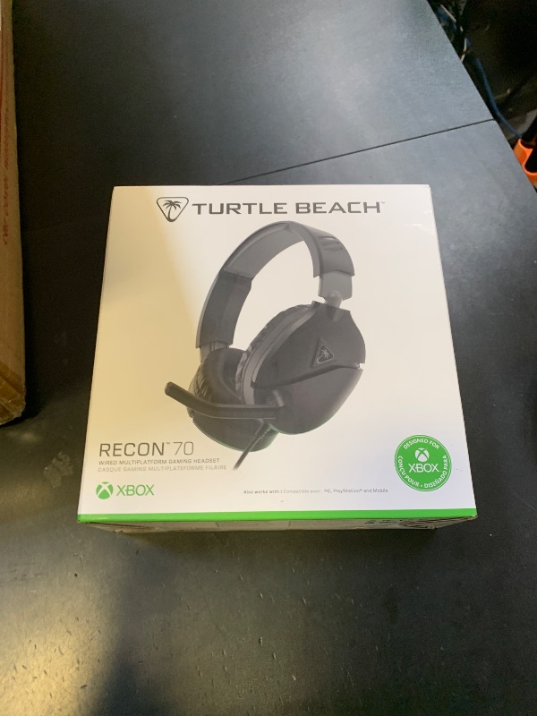 Photo 1 of Turtle Beach Recon 70 Multiplatform Gaming Headset for Xbox Series X|S, Xbox One, PS5, PS4, PC & Mobile w/ 3.5mm Wired Connection - Flip-to-Mute Mic, 40mm Speakers, Lightweight Design, Black
