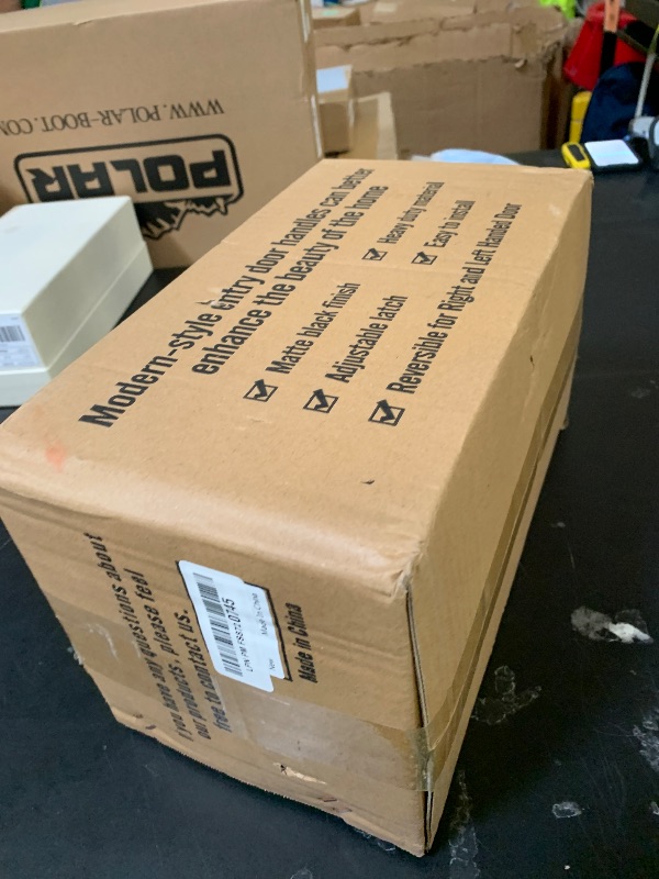 Photo 1 of Estmoon 4 Pack Black Door Handles - Interior Door Knobs with Lock for Bedrooms, Keyless Privacy Door Levers, Heavy Duty Zinc Alloy 2.07 lb Door Lever Set for Bedrooms Bathrooms