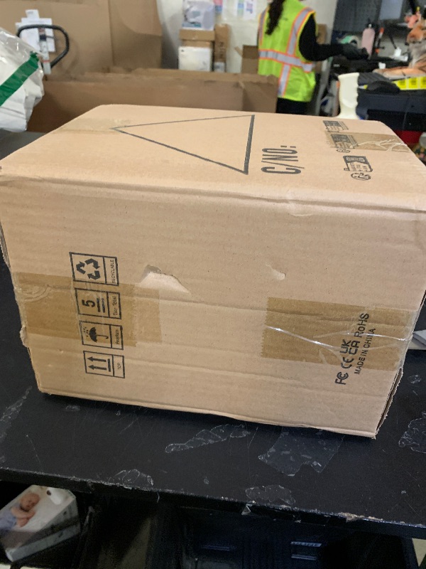 Photo 1 of Battery Powered Uplights Rechargeable Par Can 6x18W RGBWA+UV LED Uplight 9600 mAh APP/Remote/DMX512 Control Stage Lights Uplighting Indoor for Wedding DJ Church Christmas Dance