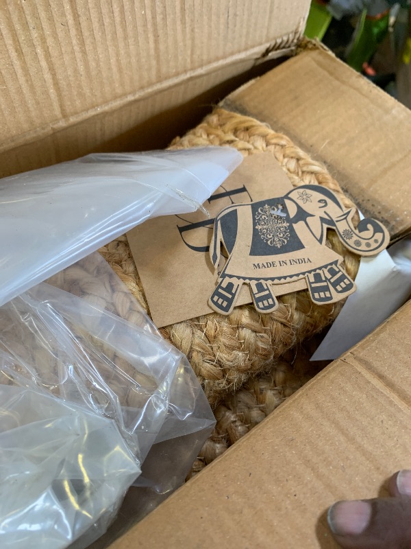 Photo 1 of Jute Rug 8ft Round Area Rug Hand Woven Jute Beige Braided Boho Rug for Living Room Outdoor Bedroom Kitchen Entryway Farmhouse Hallway, Rustic Vintage Natural Reversible Floor Rugs: Natural