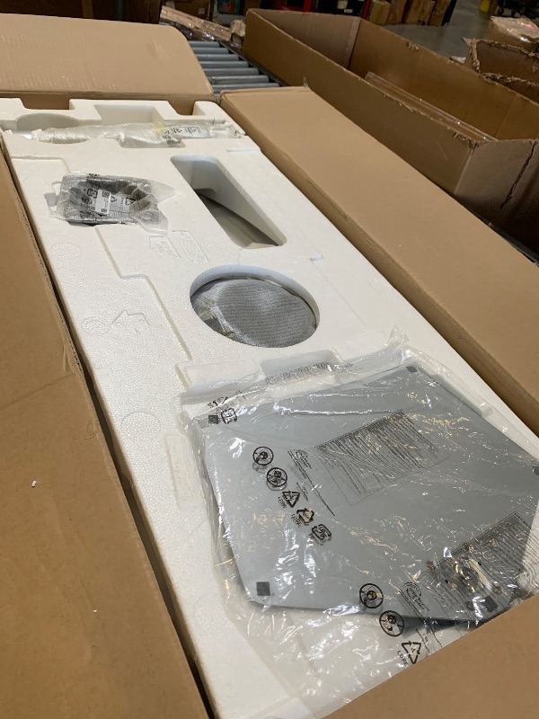 Photo 1 of Samsung 49" Odyssey OLED G9 (G91SD) Dual QHD QD-OLED G-Sync Compatible Curved Gaming Monitor, 144Hz, 0.03ms, AMD FreeSync Premium Pro, Ergonomic Stand, 3 Year Warranty, LS49DG910SNXZA, 2024