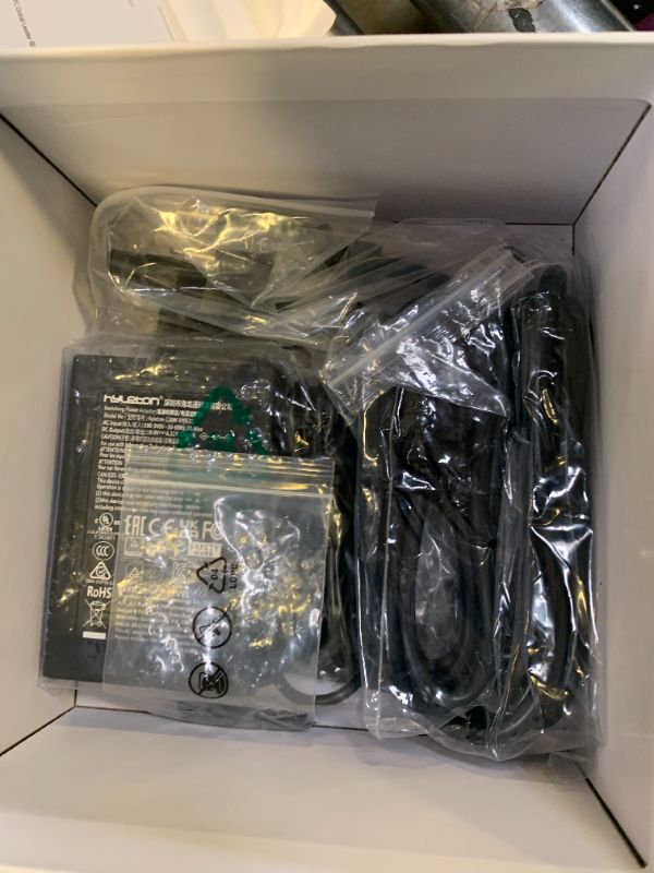 Photo 1 of GEEKOM A9 Max AI Mini PC, with AMD Ryzen AI 9 HX 370 (80 Tops), Copilot+ PC, Radeon 890M, 32GB DDR5 (Not LPDDR), 1TB SSD, Win 11 Pro, WiFi 7, BT 5.4, USB4, HDMI 2.1, Dual 2.5GbE, 8K, 3-Year Warranty