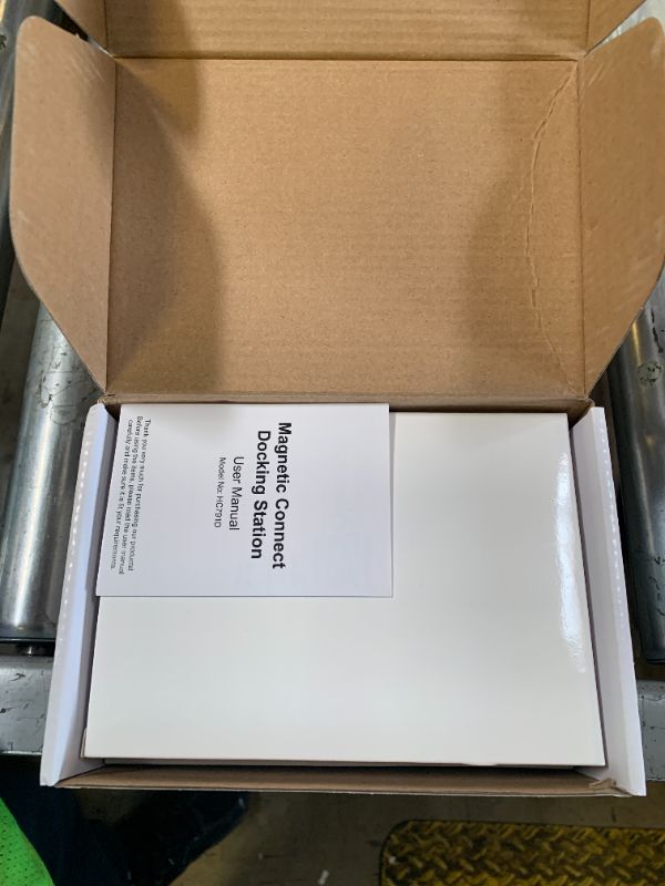 Photo 1 of New Thunderbolt 4 Dock Dual HDMI+VGA with Power Adapter Compatible with Surface Pro 12/11/10/9/8/X/7+/7, Surface Laptop 7/6/5/4/3, Surface Go 4/3/2/1, Surface Laptop Go 3/2/1, Surface Book 3/2