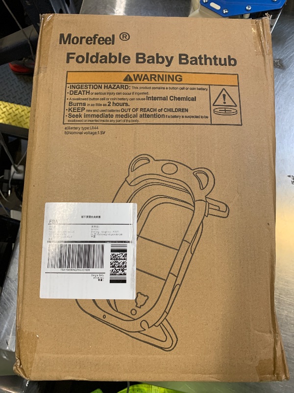 Photo 1 of **INCOMPLETE** MoreFeel Collapsible Baby Bathtub for Newborn with Thermometer & 1 Hooded Towel & 1 Soft Floating Cushion,Portable Travel Bathtub with Drain Hole, Durable Foldable Baby Tubs for Infants to Toddler
