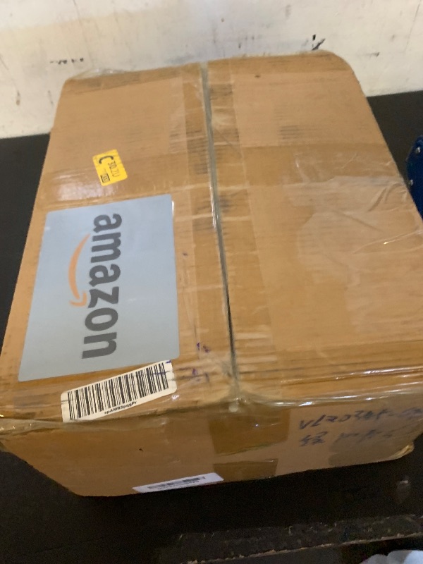 Photo 1 of 100 Pack Green Foil Fringe Backdrop Curtains 3.2ft x 8.2ft Tinsel Foil Fringe Curtains for Birthday Party Decorations Photo Booth Backdrop for Halloween Christmas New Year Holiday Decorations