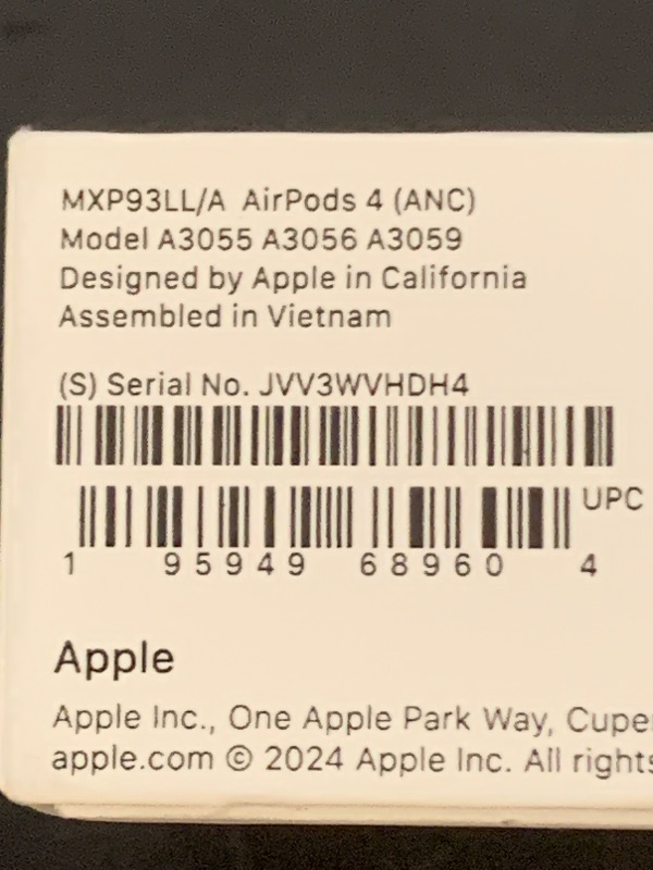 Photo 1 of ONLY RIGHT SIDE WORKS --------------------------------------Apple AirPods 4 Wireless Earbuds, Bluetooth Headphones, with Active Noise Cancellation, Adaptive, Transparency Mode, Personalized Spatial Audio, USB-C Charging Case, Wireless Charging, H2 Chip