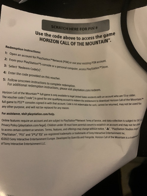 Photo 1 of PlayStation VR2 Horizon Call of The Mountain™ Bundle (PSVR2)