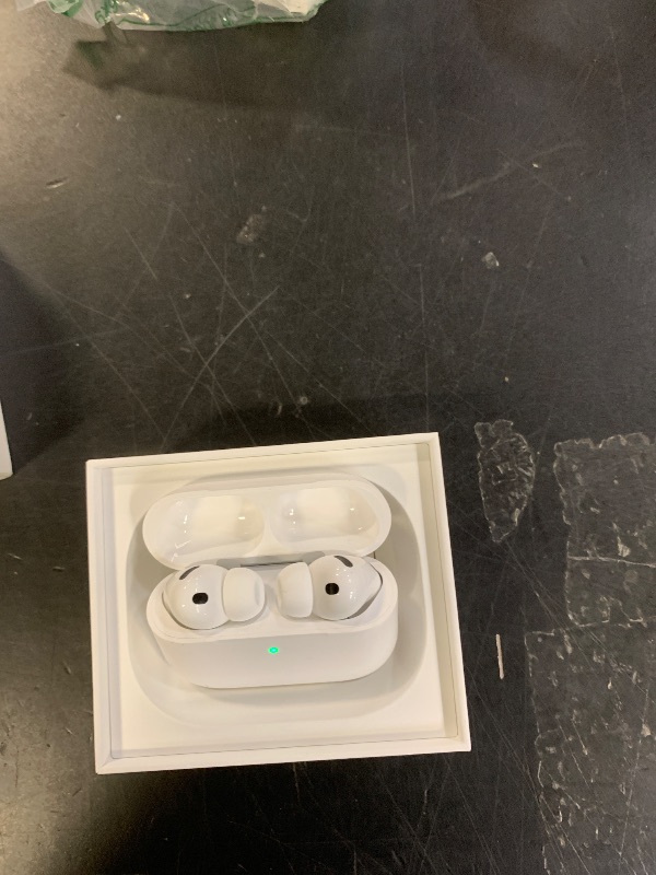 Photo 1 of Apple AirPods Pro 3 Wireless Earbuds, Active Noise Cancellation, Live Translation, Heart Rate Sensing,Hearing Aid Feature,Bluetooth Headphones,Spatial Audio, High-Fidelity Sound, USB-C Charging, White
