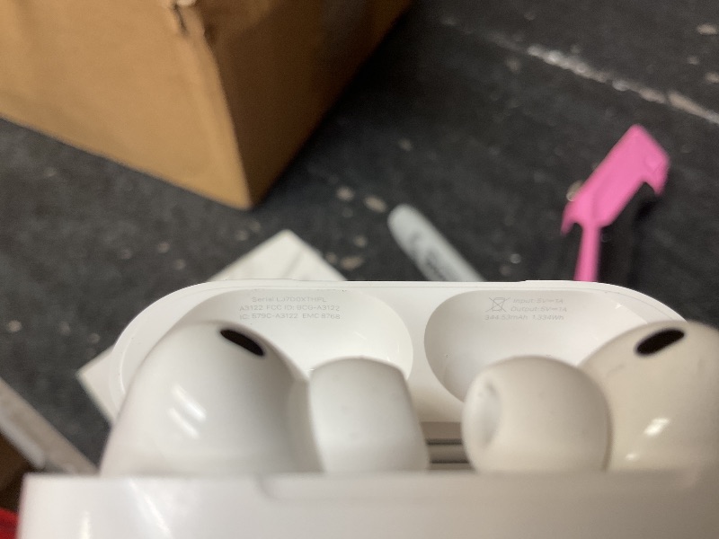 Photo 1 of Apple AirPods Pro 3 Wireless Earbuds, Active Noise Cancellation, Live Translation, Heart Rate Sensing,Hearing Aid Feature,Bluetooth Headphones,Spatial Audio, High-Fidelity Sound, USB-C Charging, White