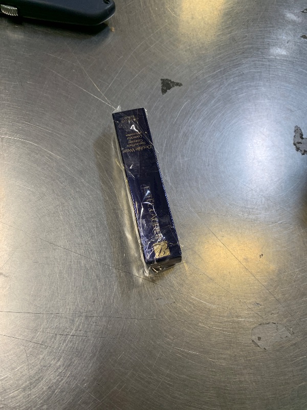 Photo 1 of Estée Lauder Double Wear Stay-in-Place Flawless 24-Hour Concealer | Longwear | Soft Matte Finish, Medium-to-Full Coverage | Hydrating, 0.4 Fl Oz, 2N