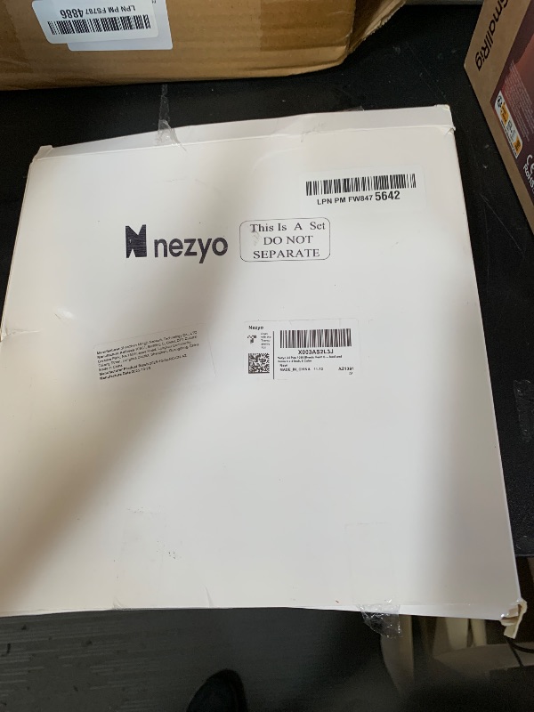 Photo 1 of Nezyo Heart Shaped Sticky Notes 1080 Sheets 3 x 3 Inch Valentine's Day Heart Sticky Notepads Self Cute Notes Bright Colorful Memo Pads Power Note Pads for Reminders Home Office School 8 Color(24 Pcs)