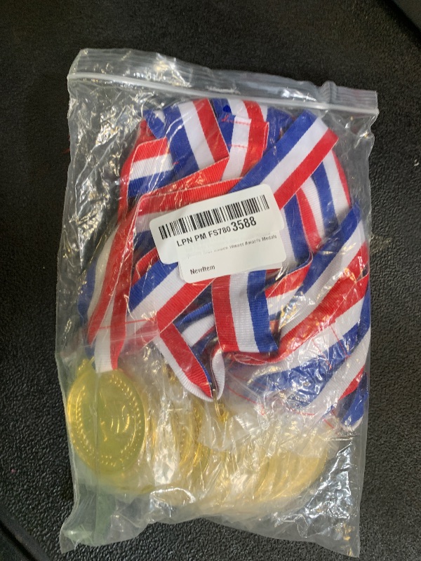 Photo 1 of 100 Packs Children's Gold Plastic Winner Medals Kids Golden Winner Awards Medals