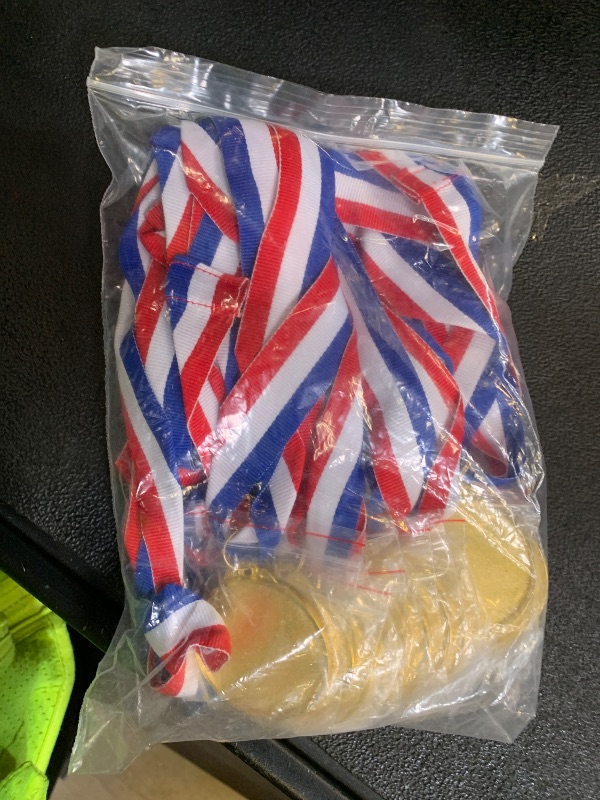Photo 1 of 100 Packs Children's Gold Plastic Winner Medals Kids Golden Winner Awards Medals