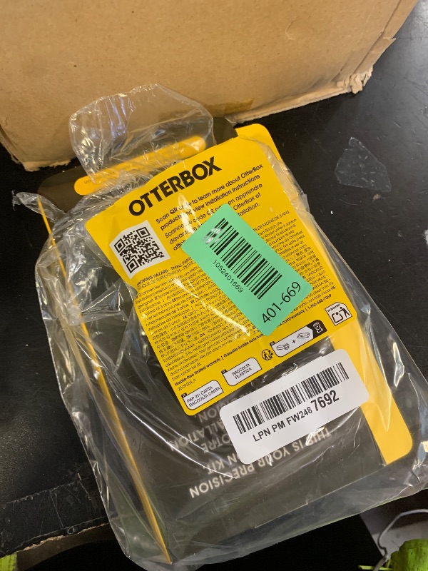Photo 1 of OtterBox Google Pixel 9 & 9 Pro Premium Glass, Scratch Protection, Flawless Touch Response, Easy Installation (Ships in Polybag)