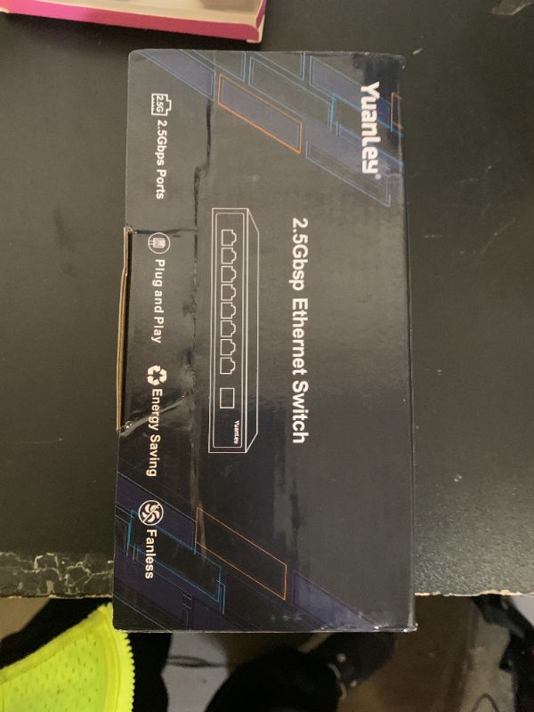 Photo 1 of 10 Port 2.5G Unmanaged Ethernet Switch, 8 x 2.5G Base-T Ports, 2 x 10G SFP, Compatible with 100/1000/2500Mbps, VLAN, Fanless, Desktop/Wall Mount YuanLey 2.5Gbe Network Switch for Wireless AP, NAS, PC