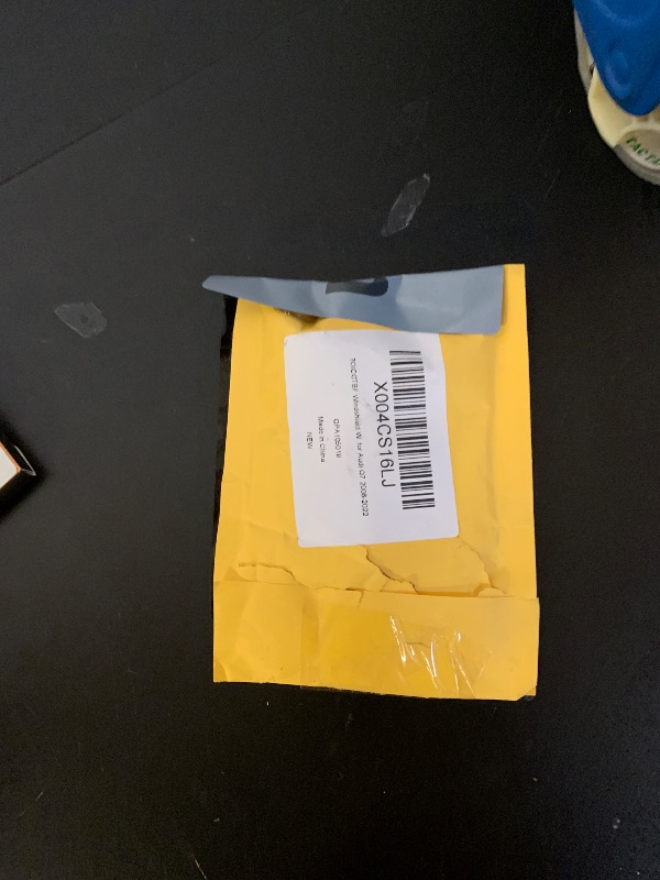 Photo 1 of ?OICCTBF Windshield Wiper Linkage Bushing Repair Set,Car Wiper Motor Linkage Plastic Bushes and Circlips Assortment Kit for Audi Q7 2006-2022