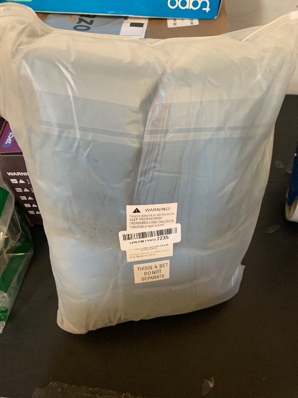 Photo 1 of 100 PCS Satin Chair Sashes Decorative Bow Chair Sashes Ties Seat Cover Ribbon Bow Chairs Cover Band for Wedding Birthday Party Ceremony Reception Banquet Event Home Kitchen Decor(7 x108inch,Turquoise)