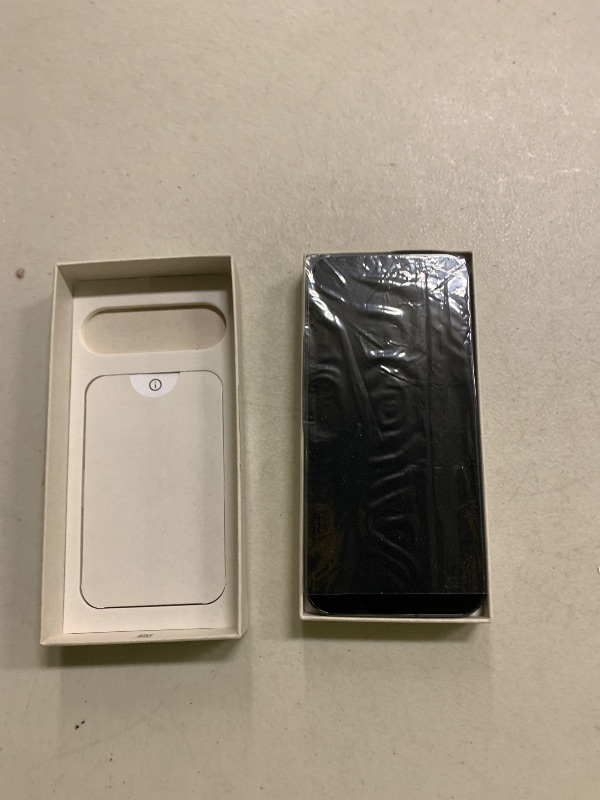 Photo 1 of Google Pixel 9 Pro XL - Unlocked Android Smartphone with Gemini, Triple Rear Camera System, 24-Hour Battery, and 6.8" Super Actua Display - Obsidian - 128 GB