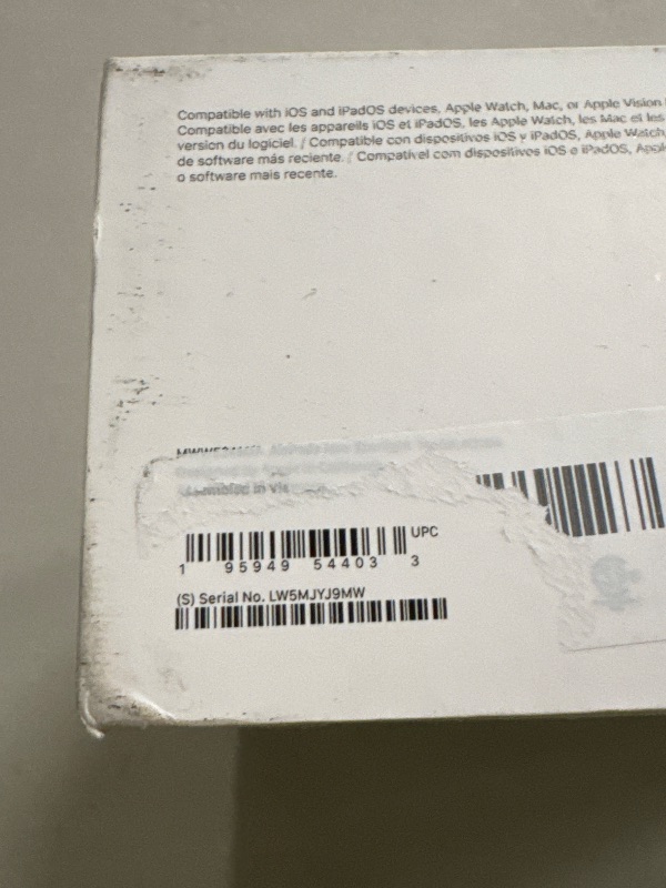 Photo 1 of Apple AirPods Max Wireless Over-Ear Headphones, Pro-Level Active Noise Cancellation, Transparency Mode, Personalized Spatial Audio, USB-C Charging, Bluetooth Headphones for iPhone - Starlight