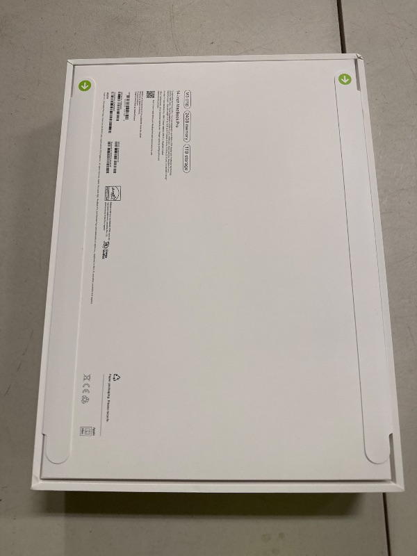 Photo 1 of Apple 2025 MacBook Pro Laptop with M5 chip with 10?core CPU and 10?core GPU: Built for Apple Intelligence, 14.2-inch Liquid Retina XDR Display, 24GB Unified Memory, 1TB SSD Storage; Silver