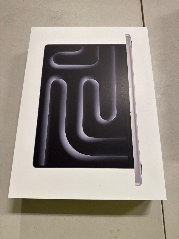 Photo 1 of Apple 2025 MacBook Pro Laptop with M5 chip with 10?core CPU and 10?core GPU: Built for Apple Intelligence, 14.2-inch Liquid Retina XDR Display, 16GB Unified Memory, 512GB SSD Storage; Silver