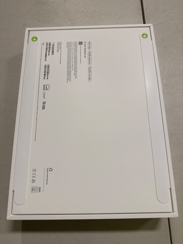 Photo 1 of Apple 2025 MacBook Air 13-inch Laptop with M4 chip: Built for Apple Intelligence, 13.6-inch Liquid Retina Display, 24GB Unified Memory, 512GB SSD Storage, 12MP Center Stage Camera, Touch ID; Sky Blue