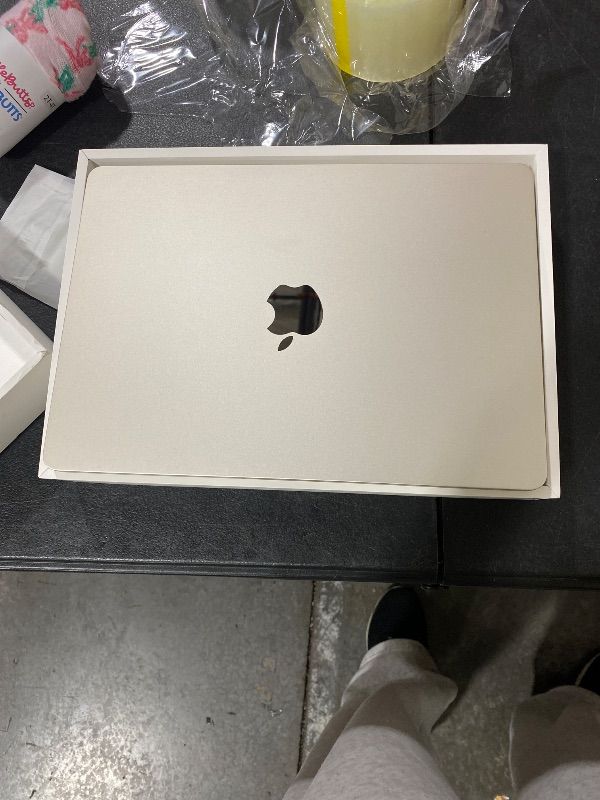 Photo 1 of Apple 2025 MacBook Air 13-inch Laptop with M4 chip: Built for Apple Intelligence, 13.6-inch Liquid Retina Display, 16GB Unified Memory, 512GB SSD Storage, 12MP Center Stage Camera, Touch ID; Starlight