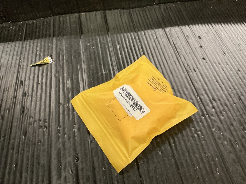 Photo 1 of 2 Pairs Gel Toe Caps Protectors Silicone Toe Sleeves Metatarsal Pads Ball of Foot Cushion Soft Forefoot Cushioning for Men Women Toe Sleeves Guards for Pain Relief