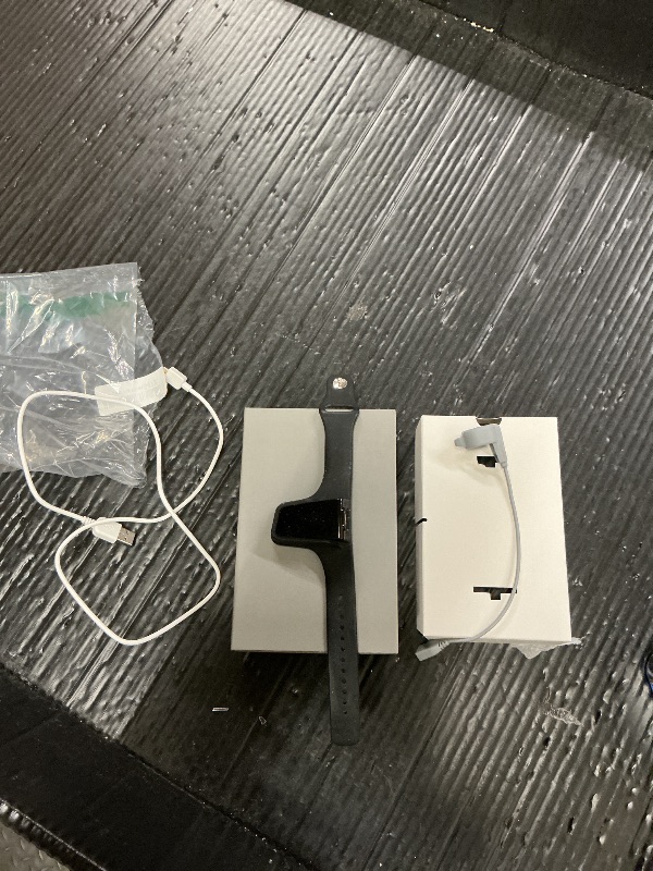 Photo 1 of Wellue Wrist Pulse Oximeter with Audio Reminder| Bluetooth Blood Oxygen Monitor Rechargeable for Continuous SPO2 Tracking with 72 Hours Battery Life, Free APP & PC Reports, Style 2