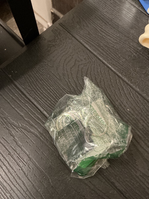 Photo 1 of 12 Pcs Sublimation Blank Keychains,PU Leather White Keychains Ornament Pendants for Man Women Crafts Heat Transfer (Square)