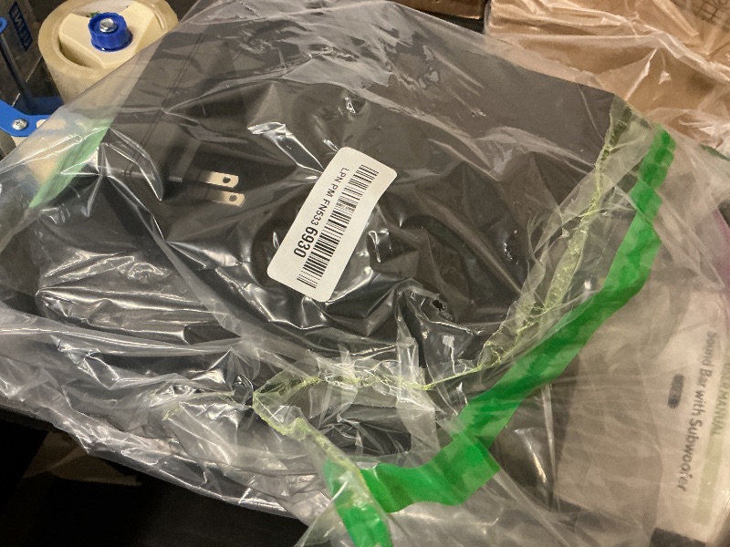 Photo 1 of Fansbe Direct Sound Bar TV PC Wall Mount, BHEIEHIE