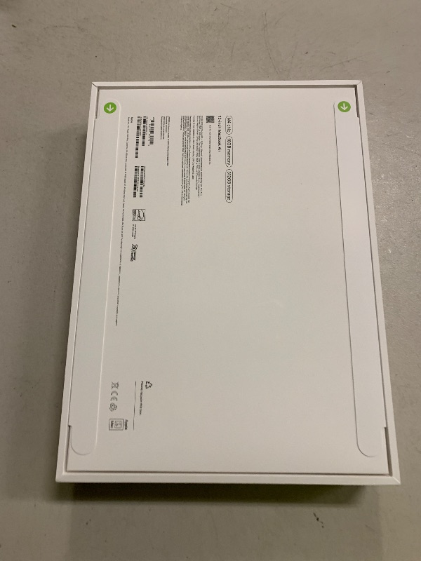 Photo 1 of Apple 2025 MacBook Air 13-inch Laptop with M4 chip: Built for Apple Intelligence, 13.6" Liquid Retina Display, 16GB Unified Memory, 512GB SSD Storage, 12MP Center Stage Camera, Touch ID, Silver