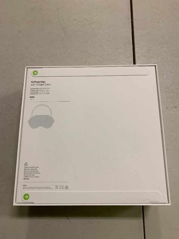 Photo 1 of Apple AirPods Max Wireless Over-Ear Headphones, Pro-Level Active Noise Cancellation, Transparency Mode, Personalized Spatial Audio, USB-C Charging, Bluetooth Headphones for iPhone - Midnight