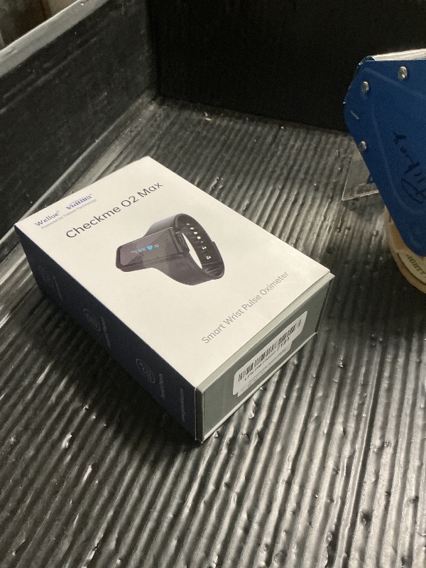 Photo 1 of Wellue O2 Pulse Oximeter with Smart Reminder | Blood Oxygen Saturation Monitor for SpO2 and Heart Rate Tracking Continuously, Bluetooth Finger Ring with Free APP &PC Report, Style 1