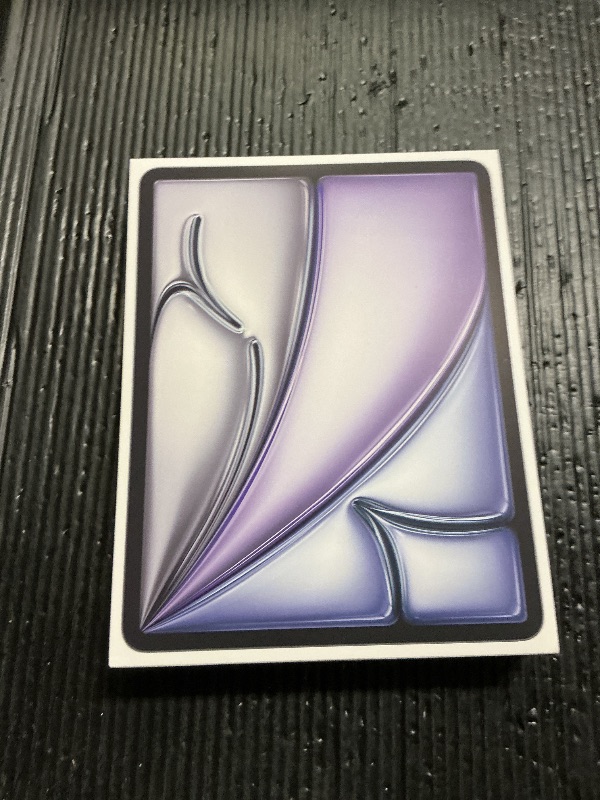 Photo 1 of Apple - 13-inch iPad Air M3 chip Built for Apple Intelligence Wi-Fi 256GB - Space Gray