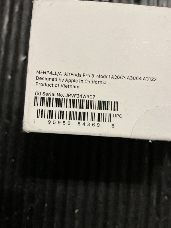 Photo 1 of Apple AirPods Pro 3 Wireless Earbuds, Active Noise Cancellation, Live Translation, Heart Rate Sensing,Hearing Aid Feature,Bluetooth Headphones,Spatial Audio, High-Fidelity Sound, USB-C Charging, White