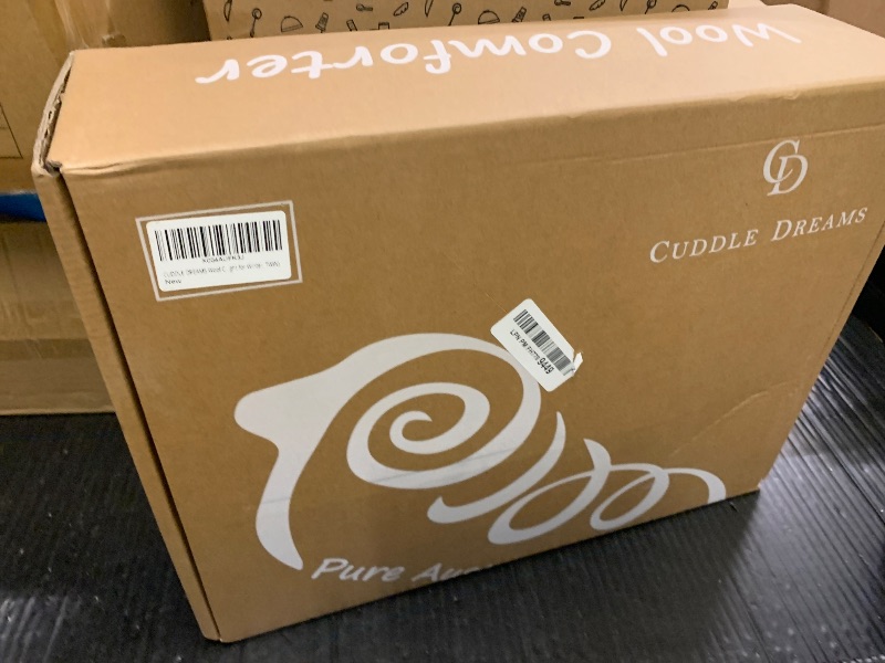 Photo 1 of CUDDLE DREAMS Wool Comforter Duvet Insert, 100% Australian Wool Filling with Soft Noiseless Cotton Shell, Natural Warmth (Heavyweight for Winter, Twin)