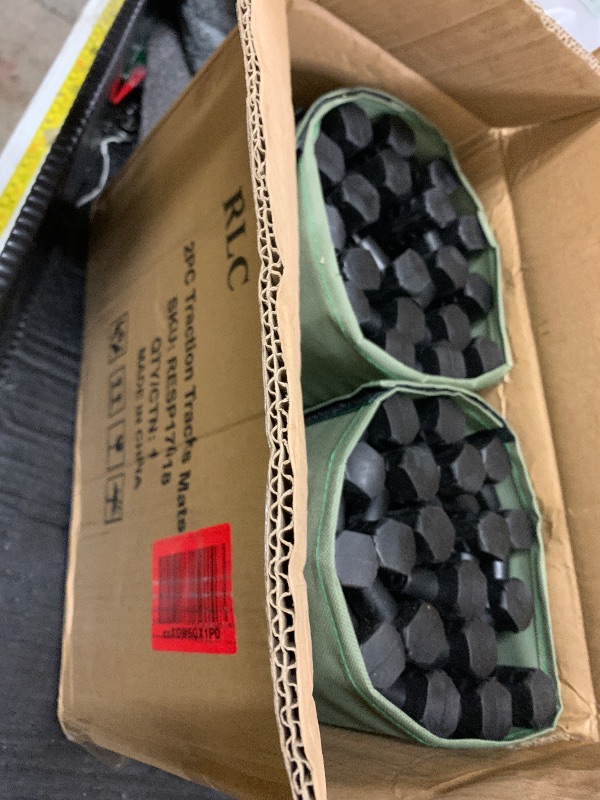 Photo 1 of Reliancer 2PC Traction Tracks Mats TPR 31.5" L Tire Recovery Track Pad Roll Car Vehicle Tyre Traction Boards Tire Ladder Track Grabber Auto Emergency Traction Aid w/Bag for Off-Road Mud Snow Ice Sand