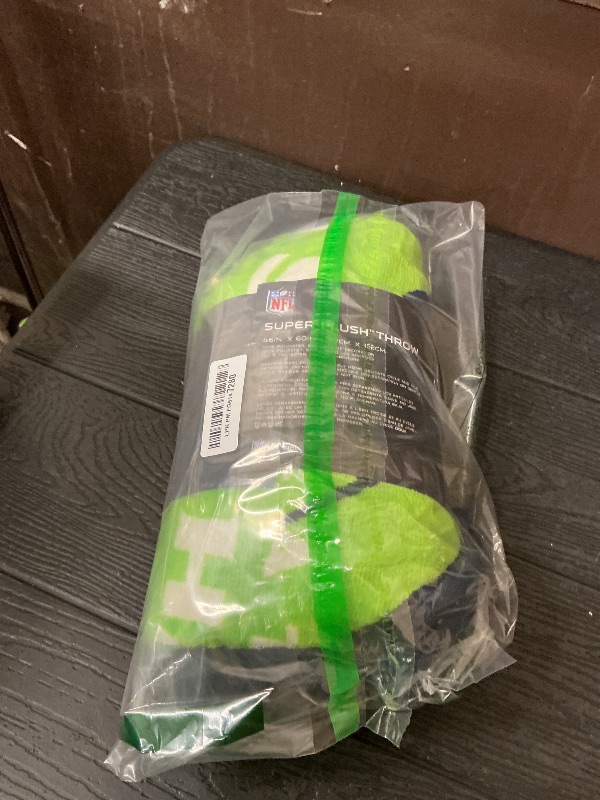 Photo 1 of NORTHWEST ENTERPRISES NFL 46x60 Dimensional Design Micro Raschel Throw Blanket (Seattle Seahawks)