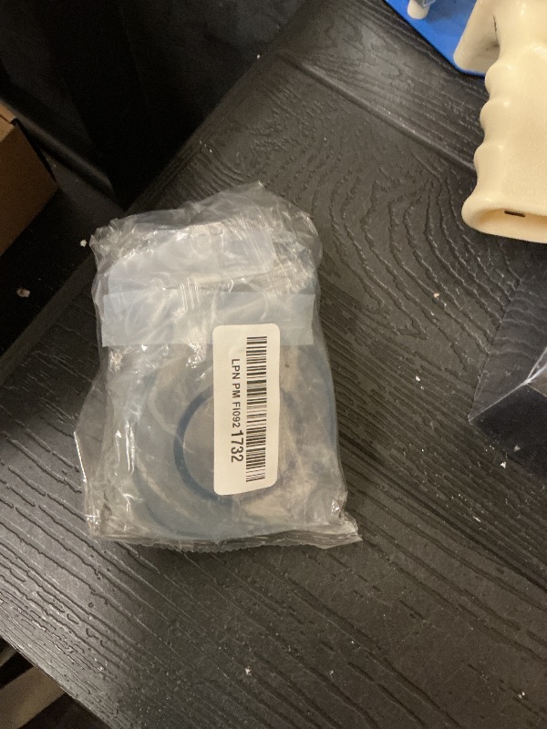 Photo 1 of 2PCS Hot Plate Grippers,Aulti-Function Anti-Scald Bowl Clip for Kitchen,Silicone Non-slip Hot Dish Plate Holder,Anti-Scald Bowl Clip,Microwave Oven Cooking,Kitchen Utensil for Bowls,Pans,Dishes