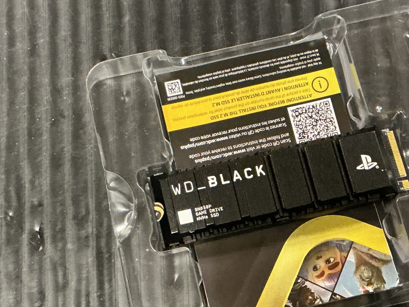 Photo 1 of WD_BLACK 4TB SN850P NVMe M.2 SSD Officially Licensed Storage Expansion for PS5 Consoles, up to 7,300MB/s, with heatsink - WDBBYV0040BNC-WRSN,Black