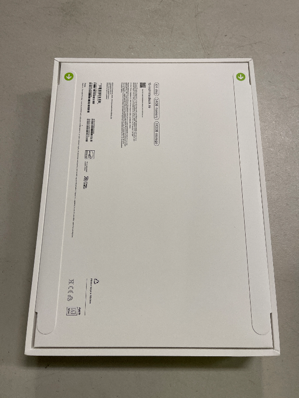 Photo 1 of Apple 2025 MacBook Air 13-inch Laptop with M4 chip: Built for Apple Intelligence, 13.6" Liquid Retina Display, 24GB Unified Memory, 512GB SSD Storage, 12MP Center Stage Camera, Touch ID, Midnight