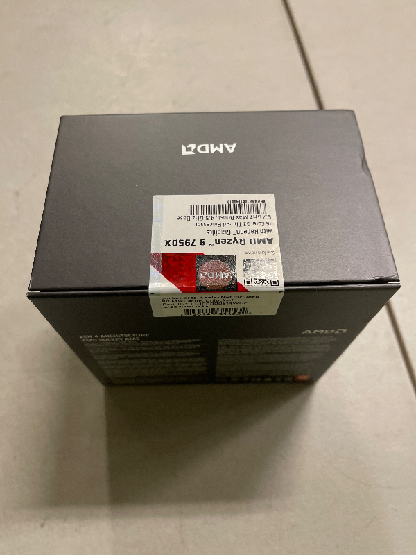 Photo 1 of AMD Ryzen 9 7950X 16-Core, 32-Thread Unlocked Desktop Processor