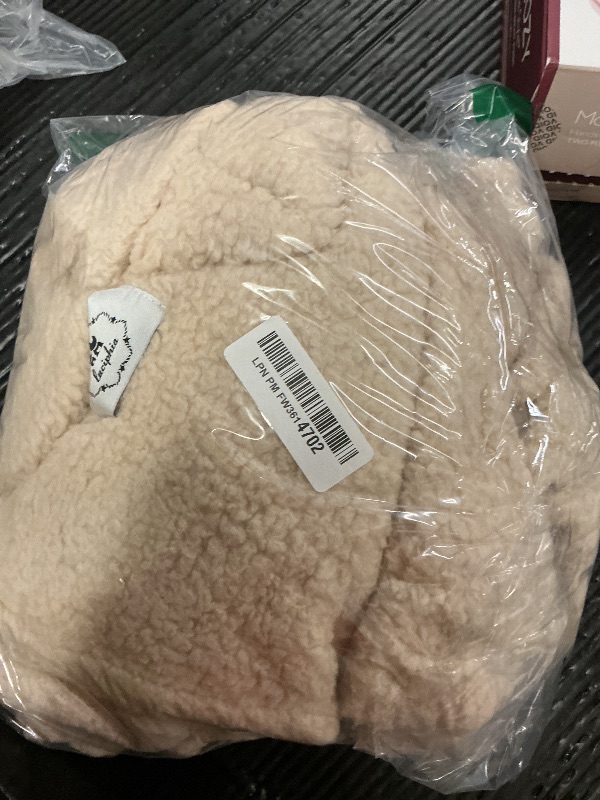 Photo 1 of 1 Pack 3 Calming Blankets Fluffy Premium Fleece Pet Blanket Soft Sherpa Throw for Dog Puppy Cat Beige Medium (30" x20'')